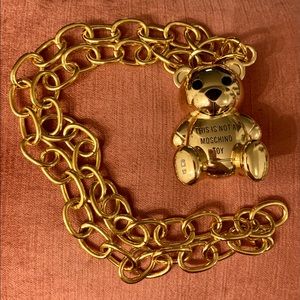 Moschino x Sephora Gold bear lip gloss chain
